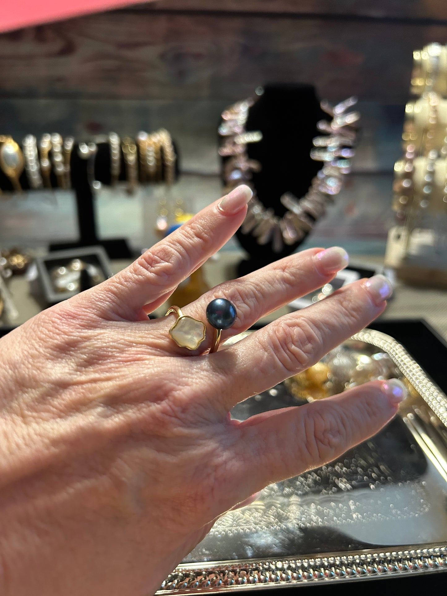 Dark blue freshwater pearl ring