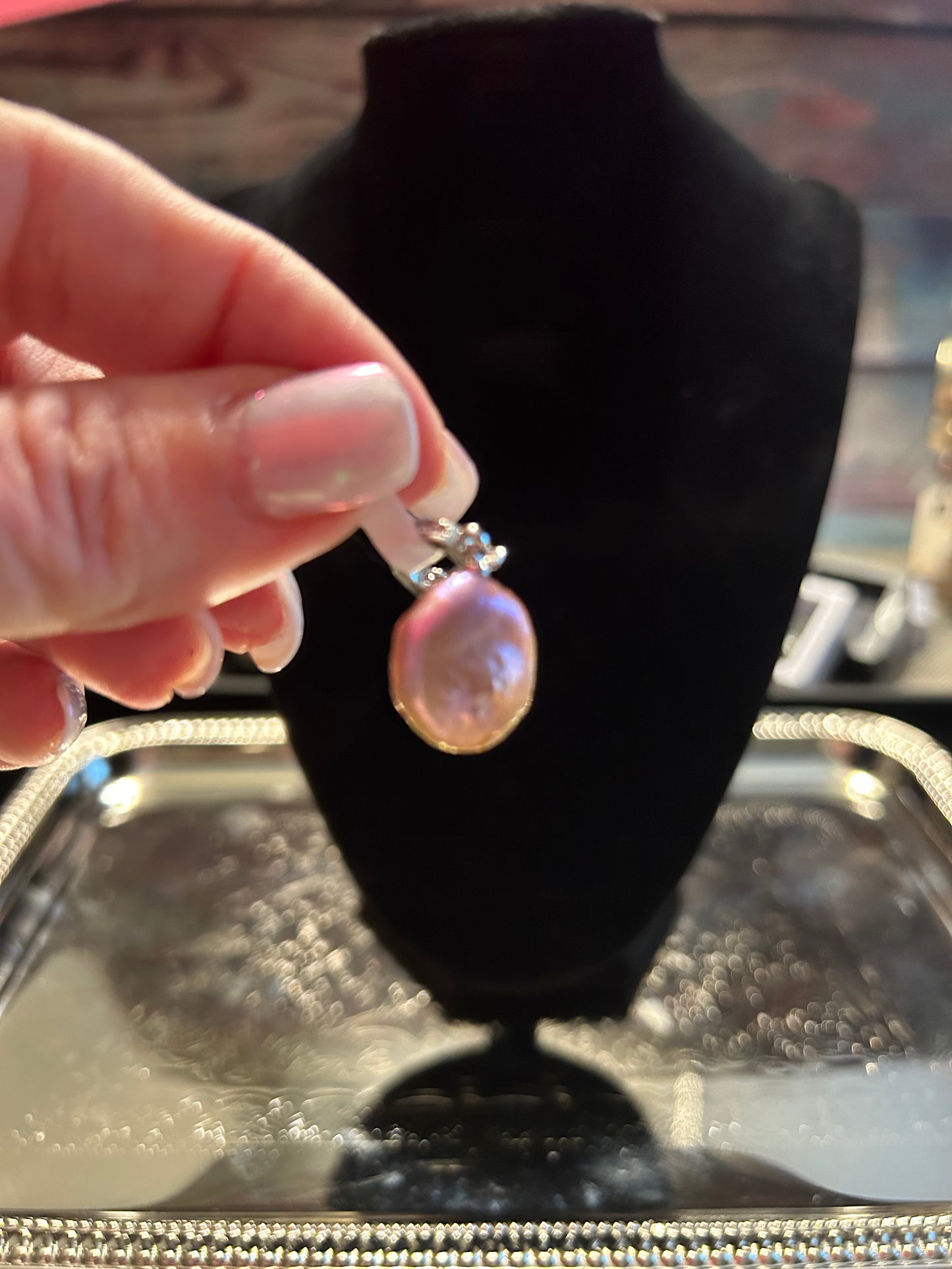 Purple oval baroque pendant