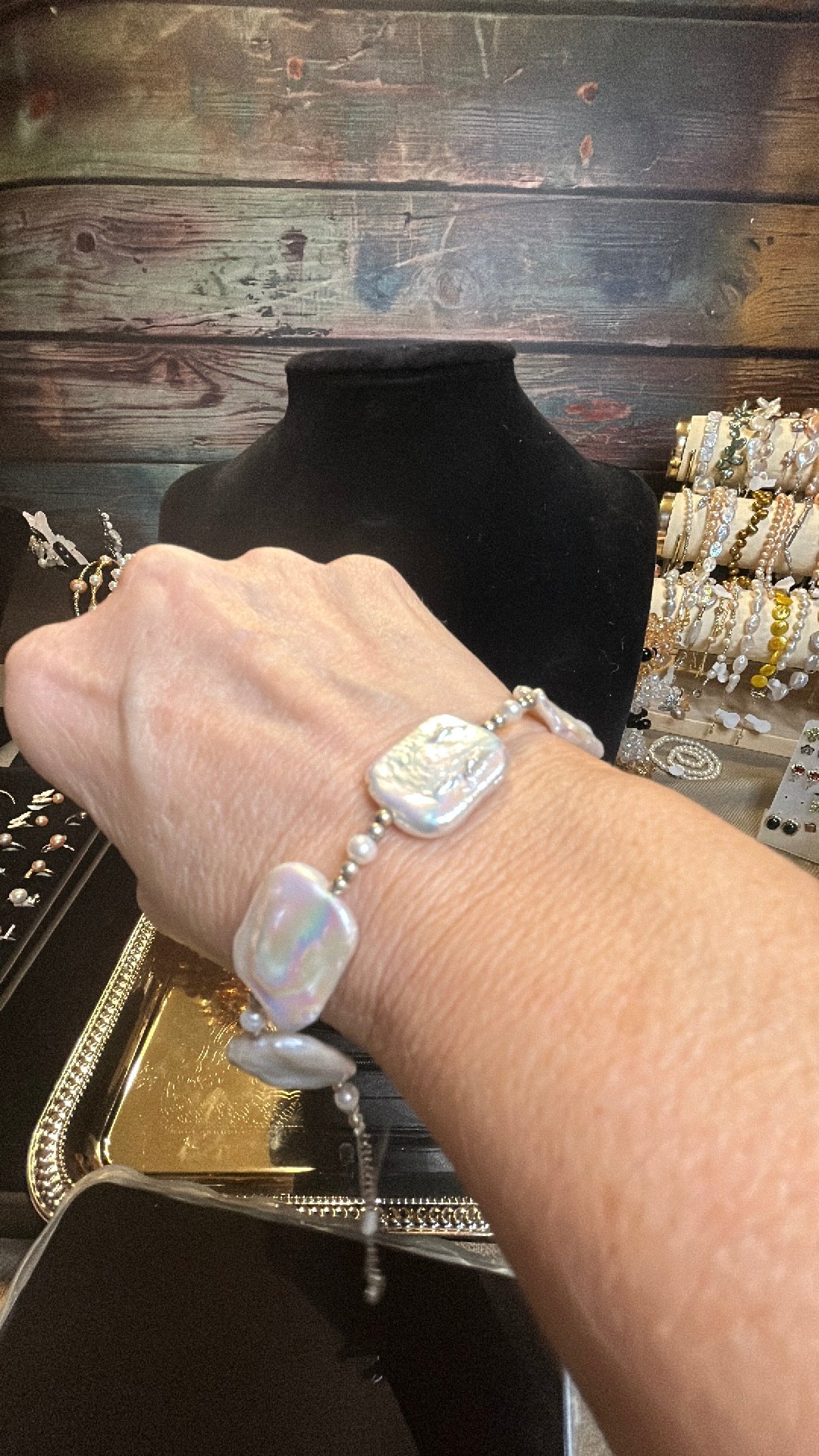 Square & silver baroque bracelet