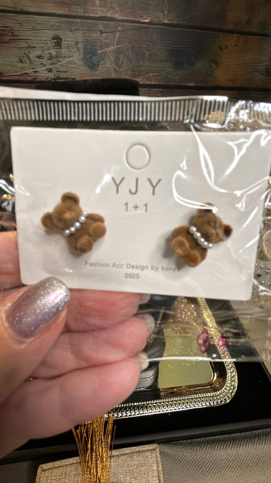 Teddy bear earrings with pearl necklaces