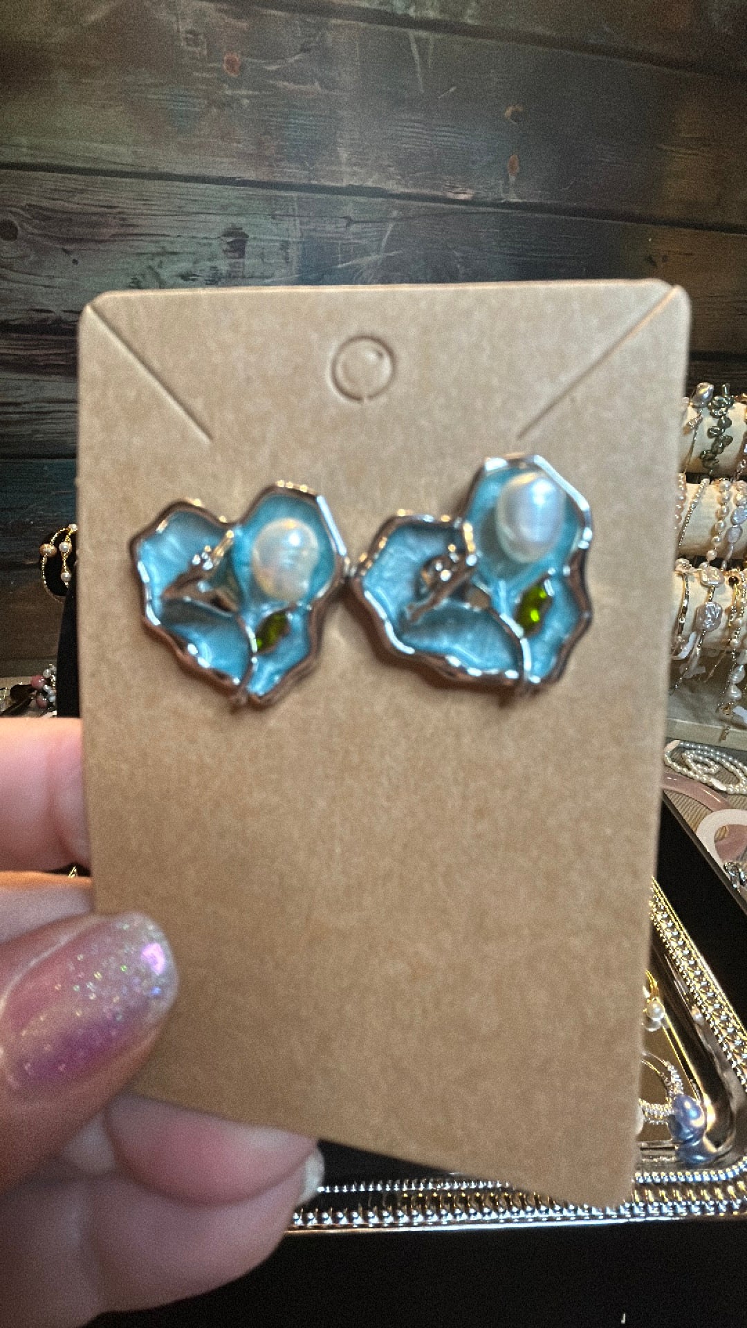 Mosaic pearl earrings