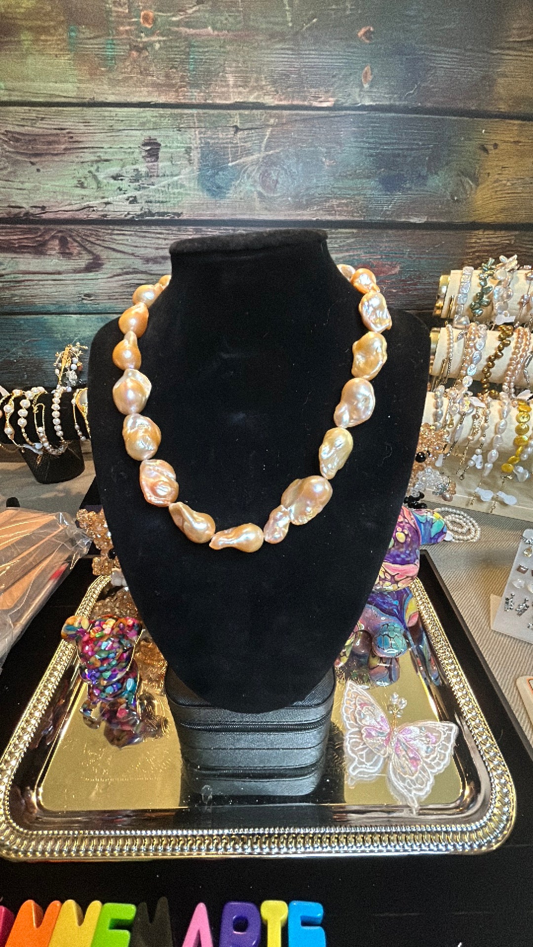 Champagne color full baroque necklace