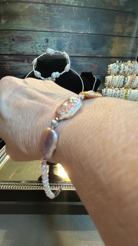 Purple baroque & freshwater pearl bracelet