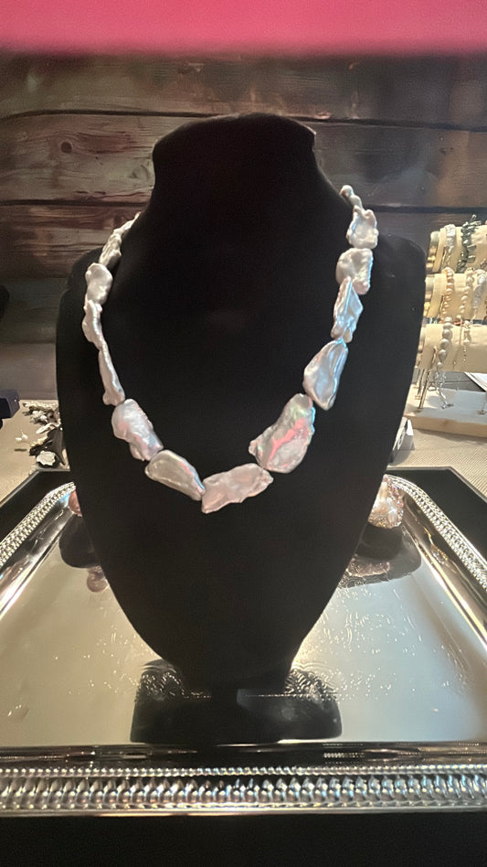 Full silver baroque necklace