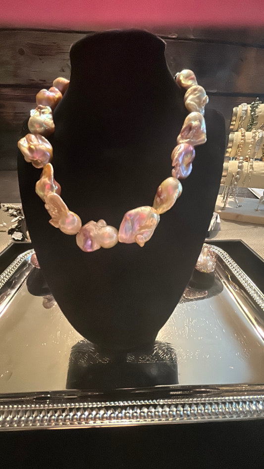 Totally unique full baroque strand super high quality