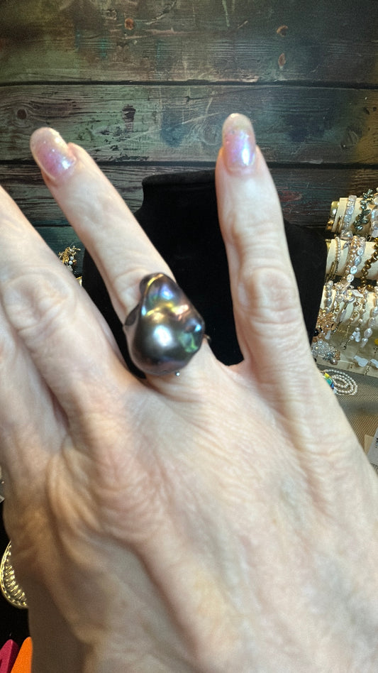 Dark blue baroque adjustable ring