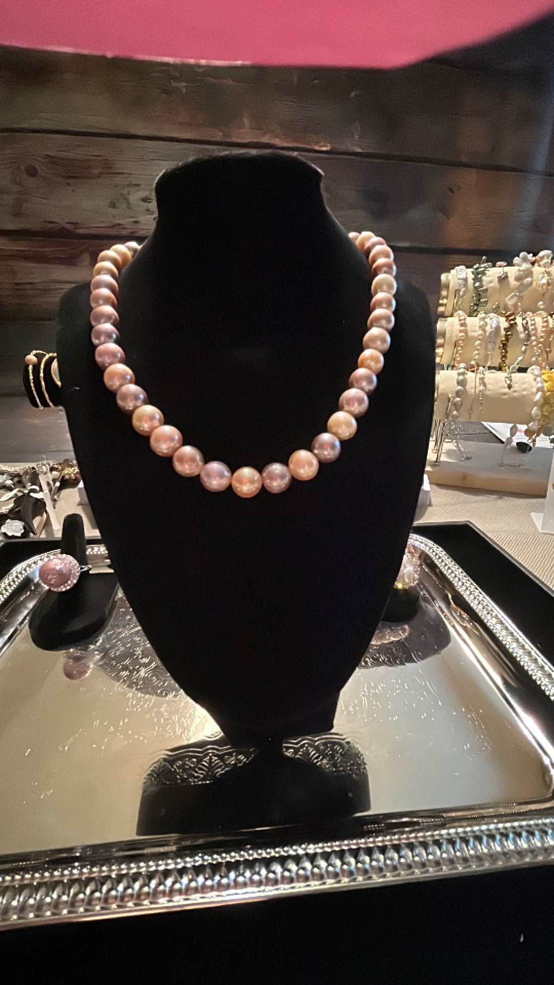Natural colors Edison pearl necklace