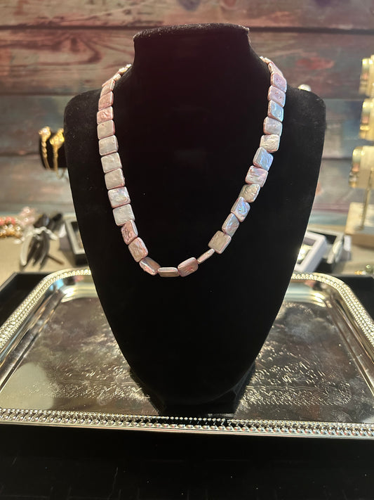 Square baroque necklace