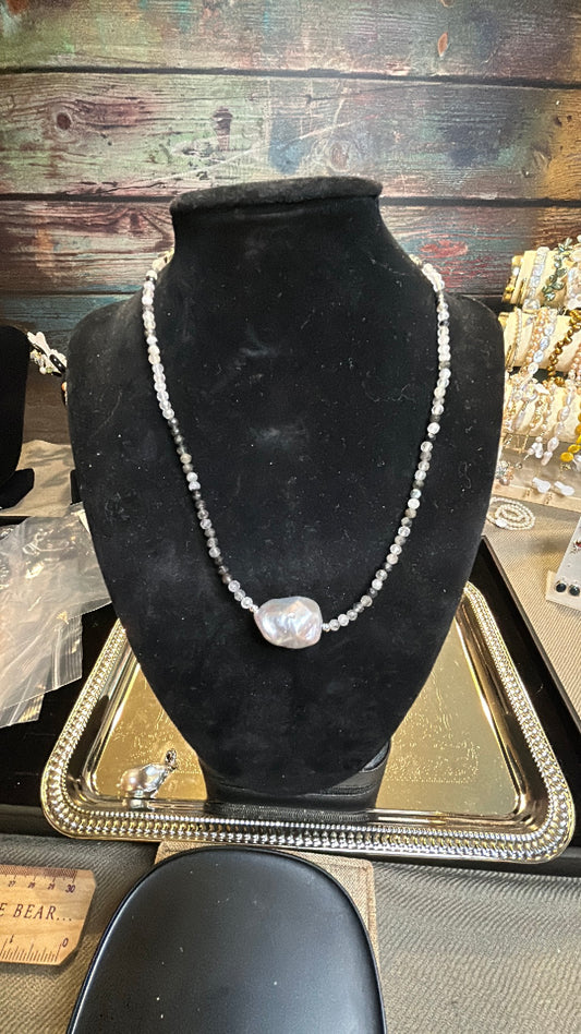 Single white baroque on crystal necklace