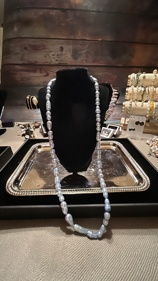 Extra long blue baby baroque necklace