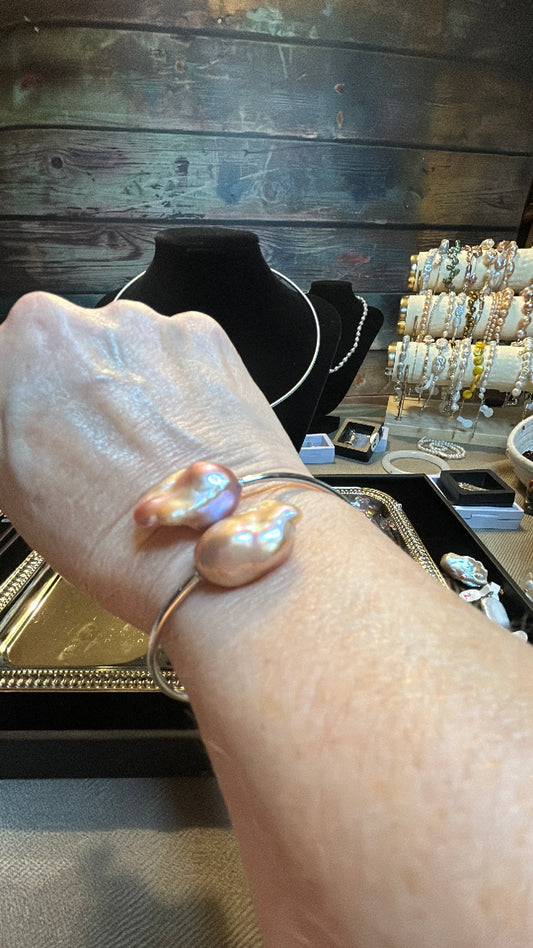 Double baroque bangle bracelet