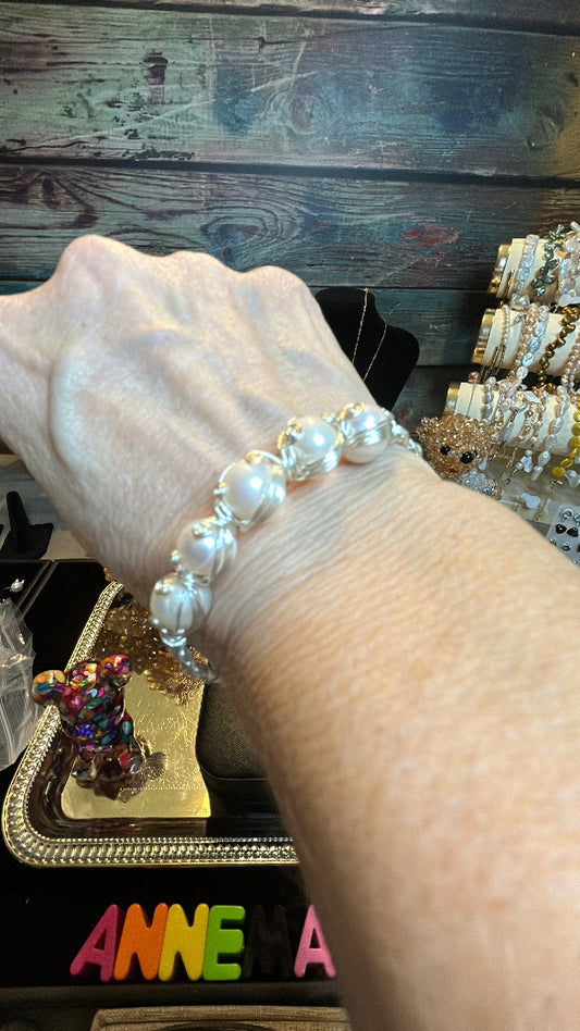 White Edison pearl cuff bracelet