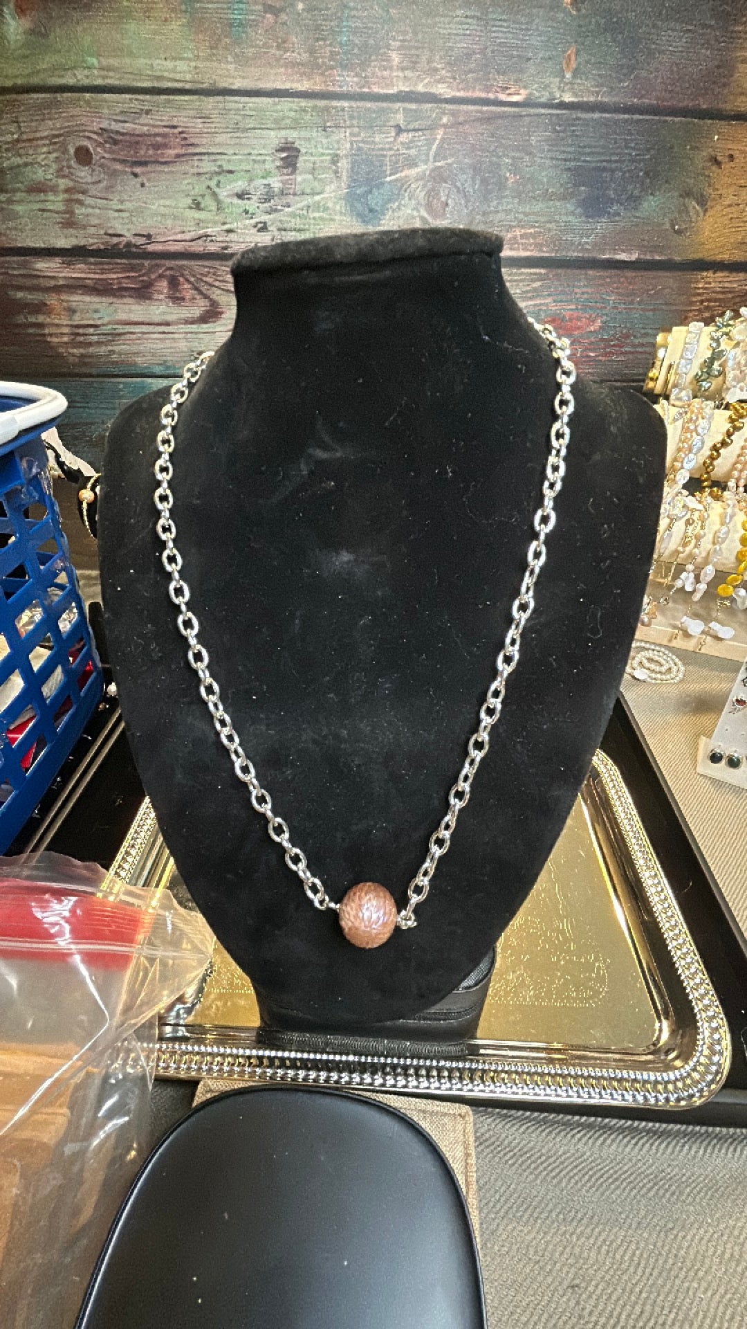 Solitaire purple dragon scale silver necklace