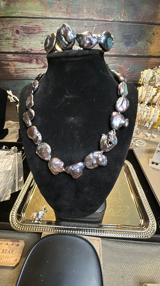 Dark purple baroque with matching bracelet