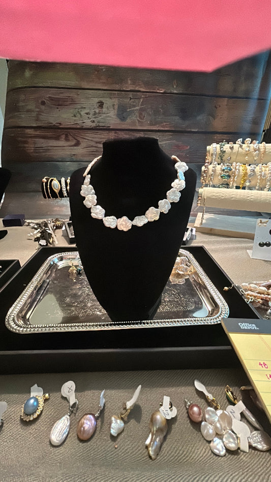 Flower petal baroque necklace