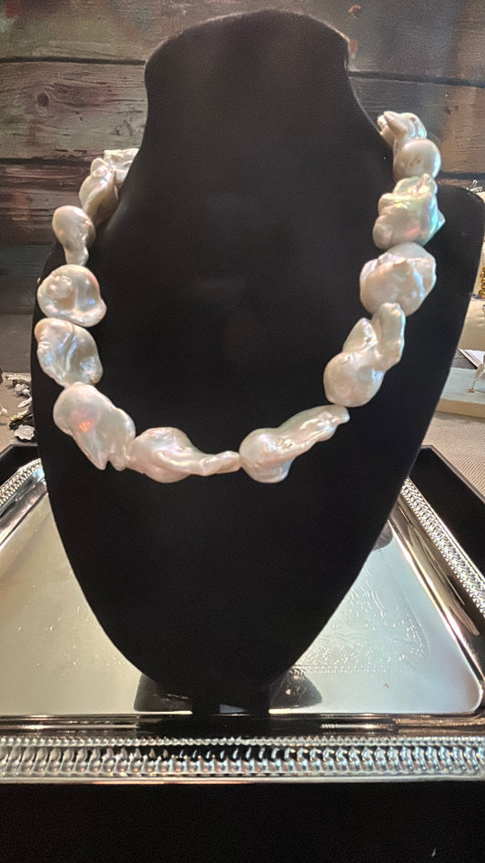 Gorgeous full white baroque string necklace