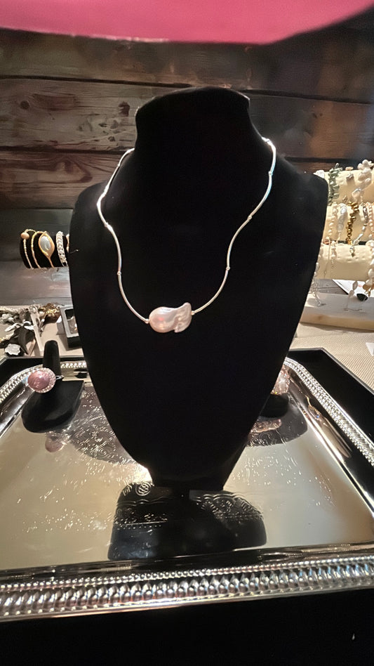 Single baroque on sterling silver necklace