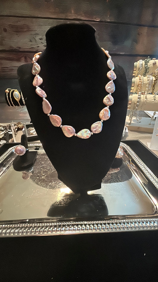 Rainbow teardrop full baroque necklace