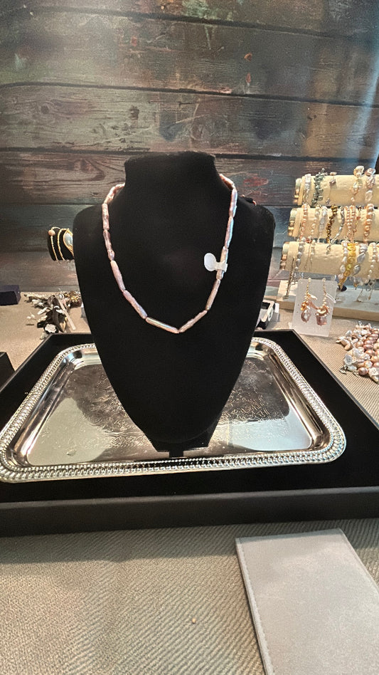 Purple stick pearl necklace