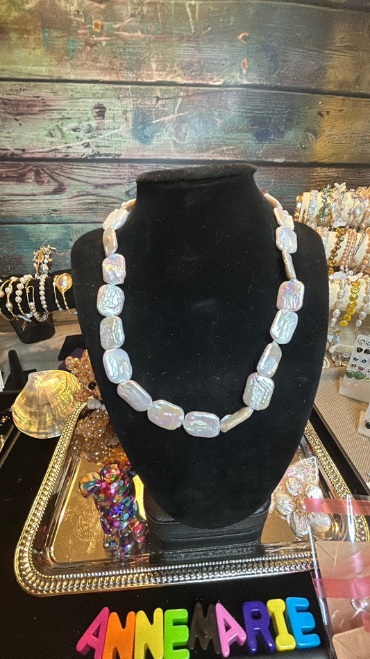 White simple baroque necklace