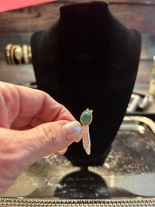 Baroque with jade pendant