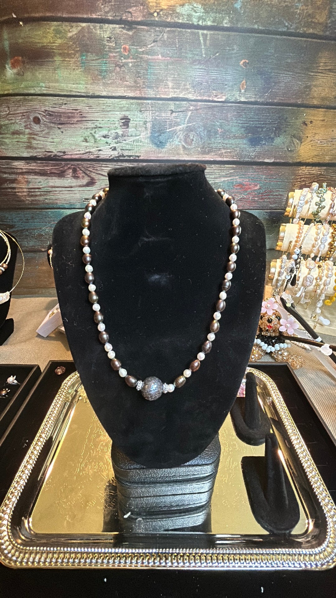 Black dragon scale & mixed pearl necklace