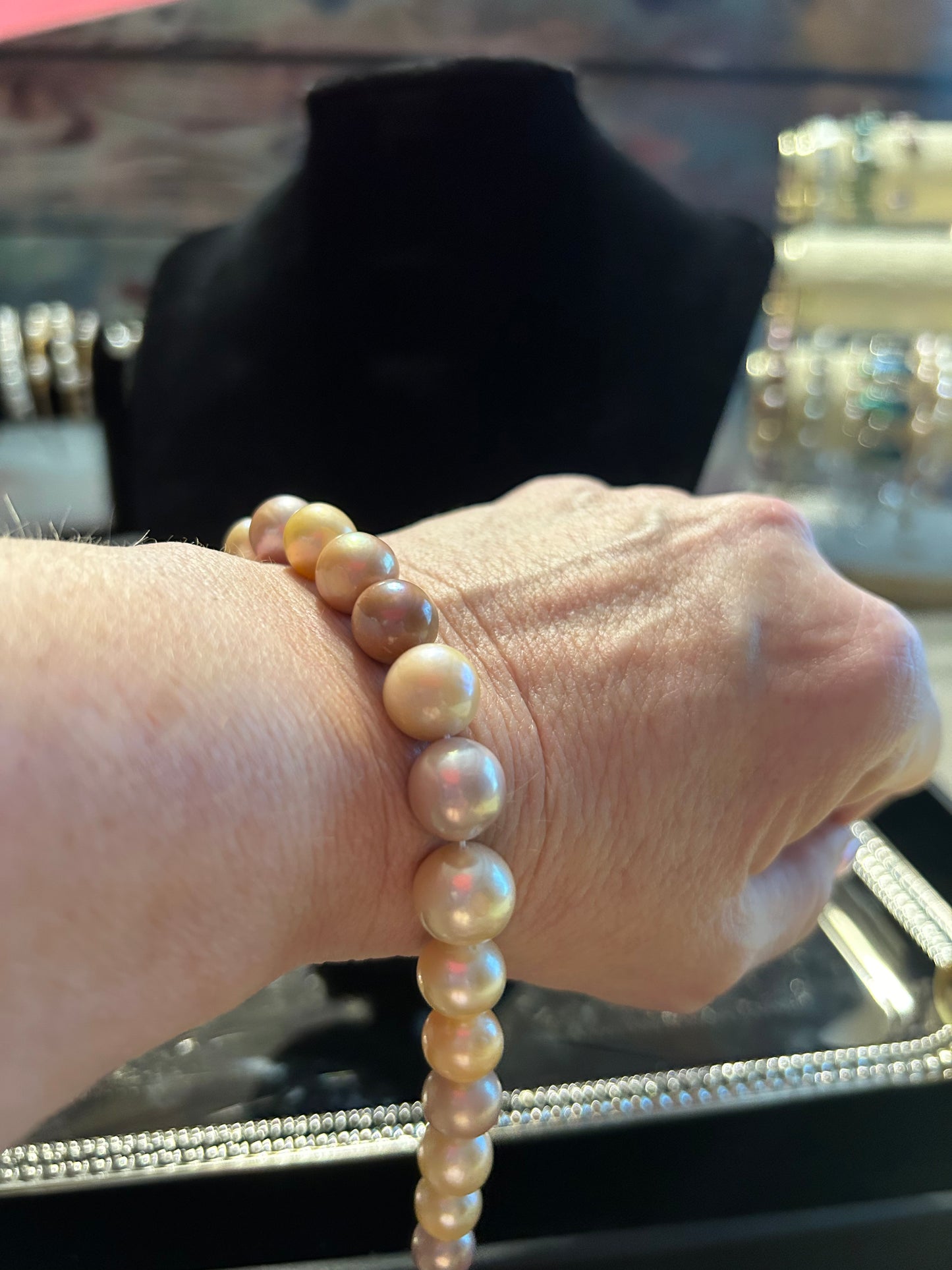 Natural hues Edison pearl bracelet