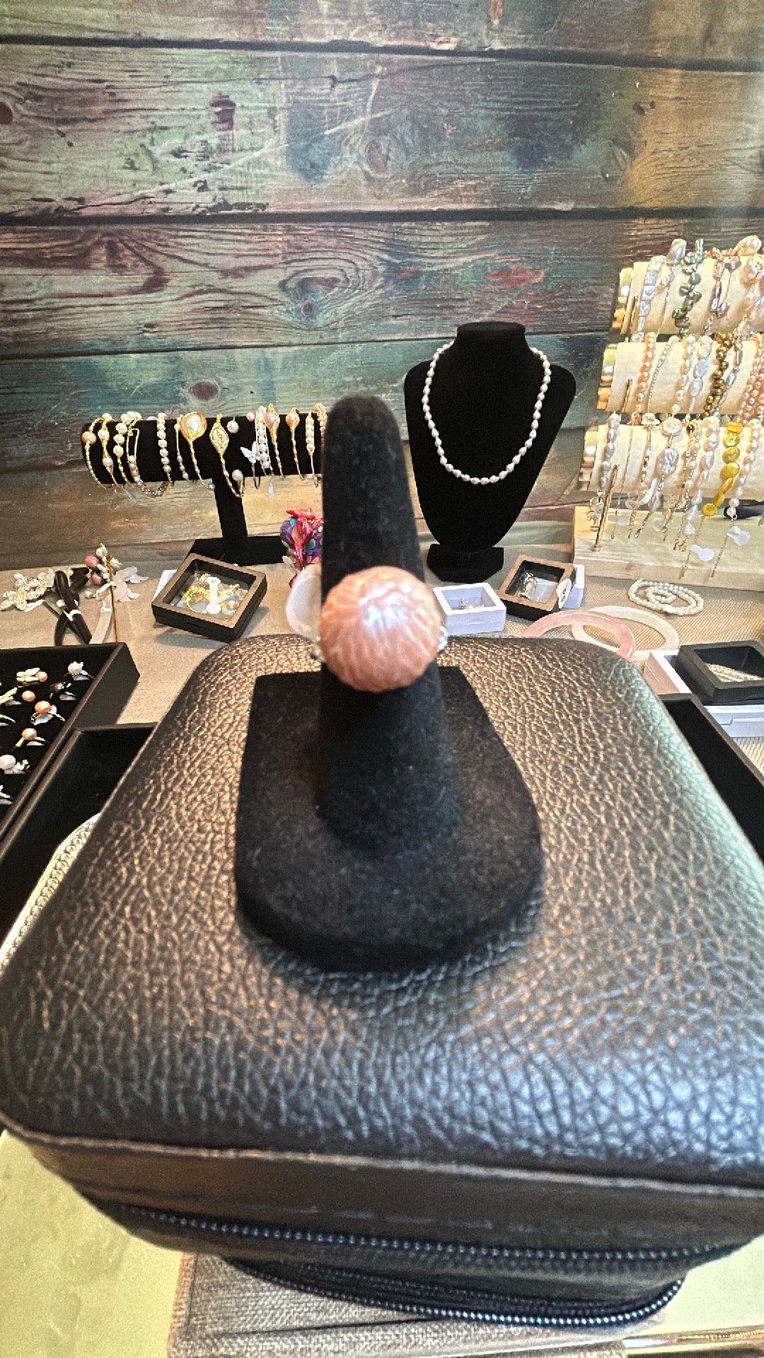 Pink dragon scale pearl ring adjustable