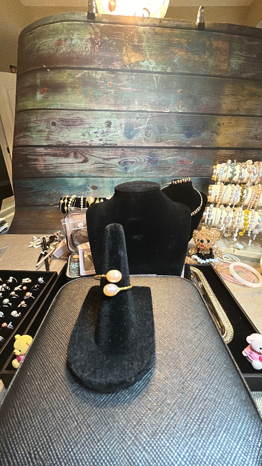 Double freshwater pearl ring