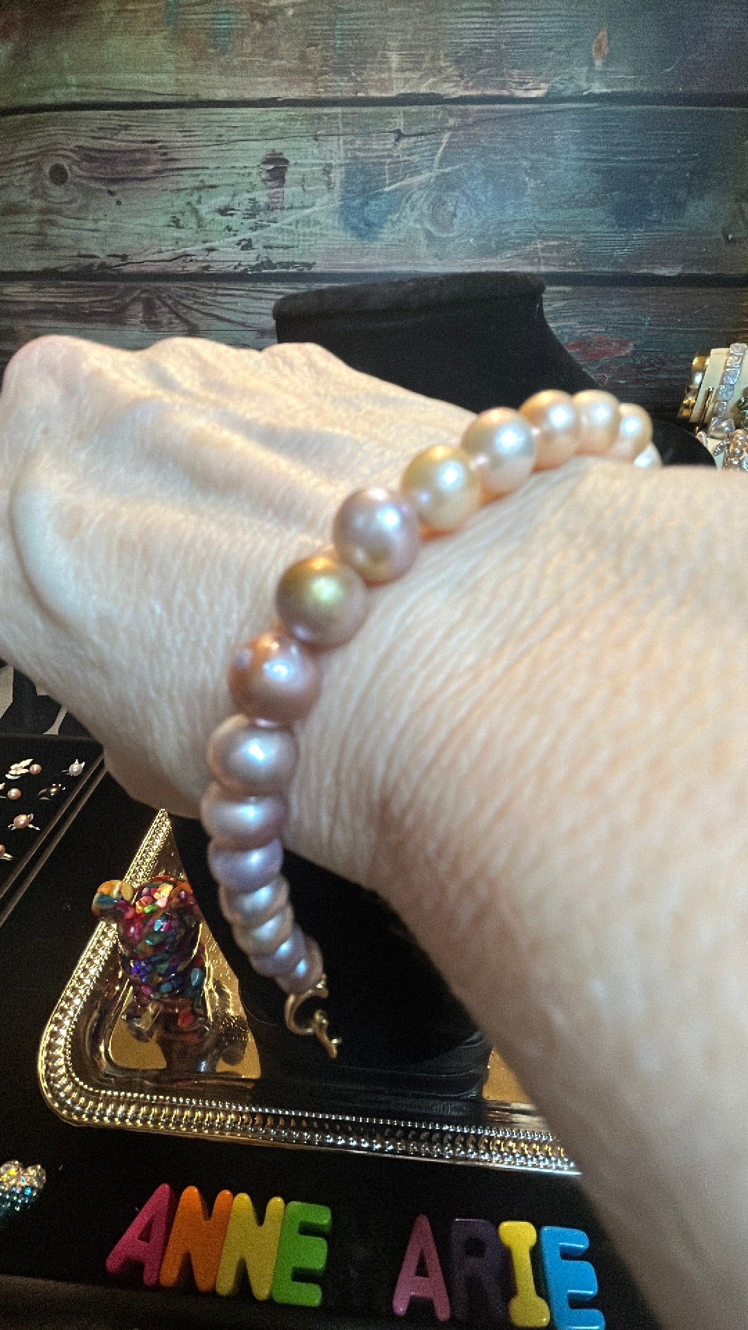Two tone fresh water pearl bracelet