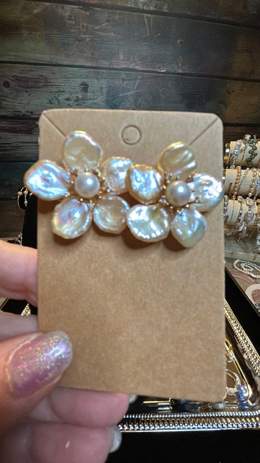 Perfect flower earrings