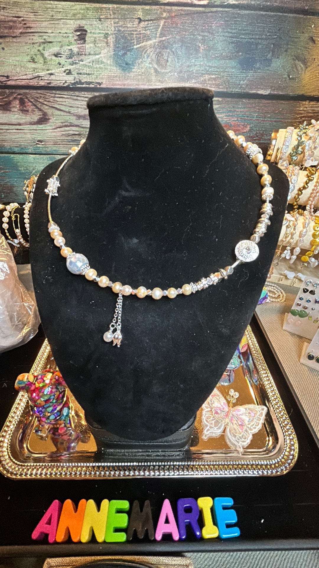Champagne pearl & crystal choker