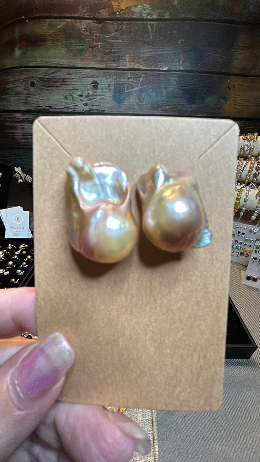 Beautiful champagne baroque stud earrings